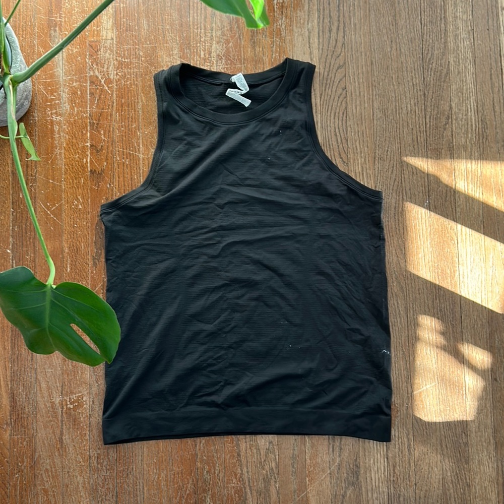 Lululemon Swiftly Breathe Relaxed-Fit Muscle Tank Top